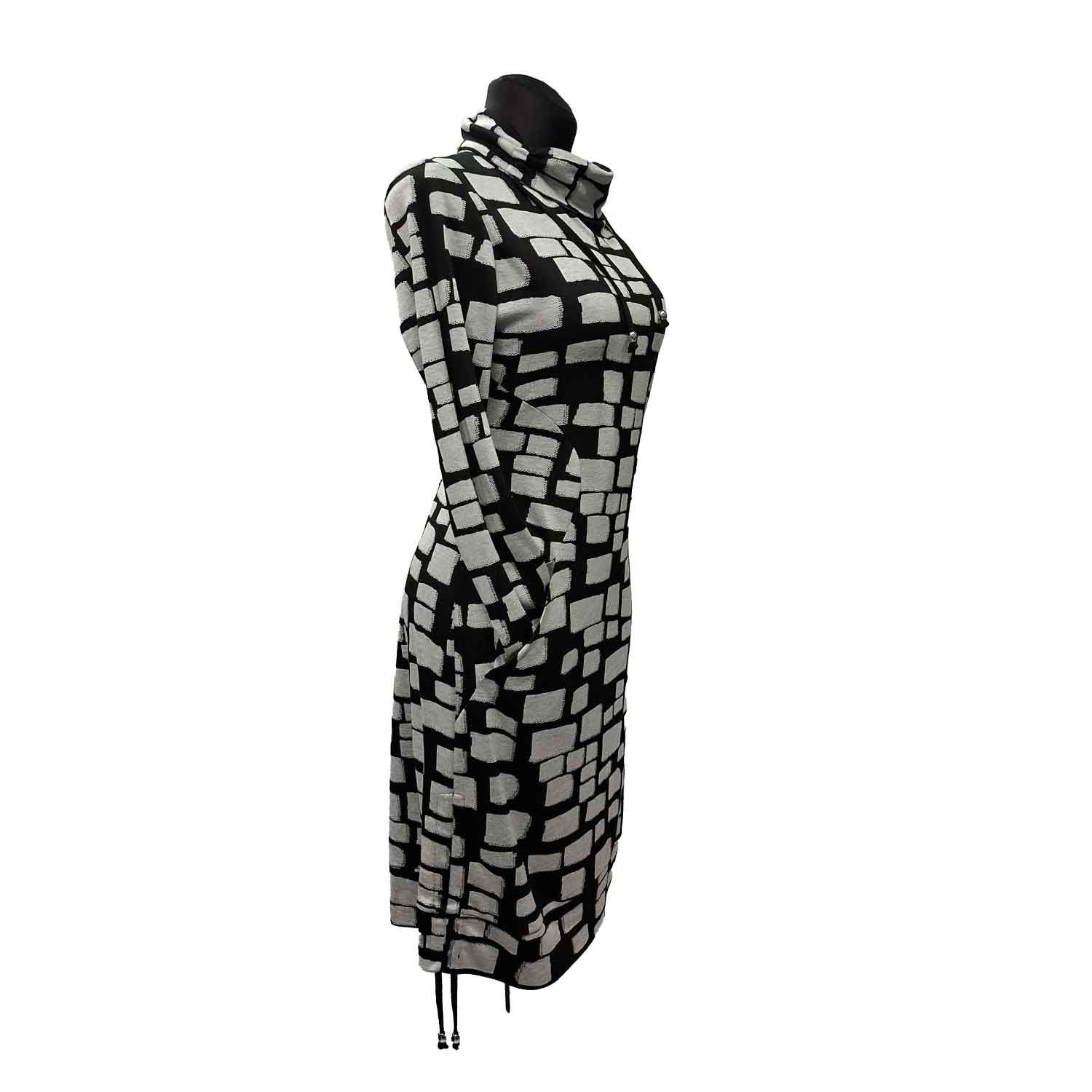 Sportinio stiliaus suknelė RK9 retr plk